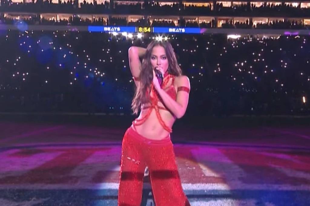 Show de Anitta no intervalo da NFL custou R$ 145 mil por&nbsp;minuto